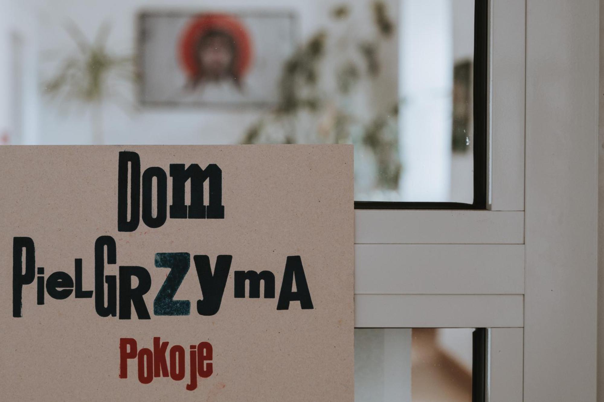 Pokoje Goscinne Domu Pielgrzyma W Supraslu Kültér fotó